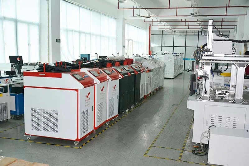 Guangzhou Direct Sale 1000W Optical Fiber Handheld Laser Welding Machine Continuous Laser Welding Processing of Metal Carbon Steel